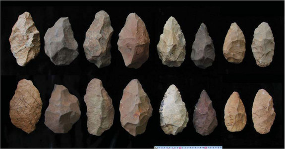 These tools are 1.7 million years old, slightly older than earliest knonw Homo erectus.